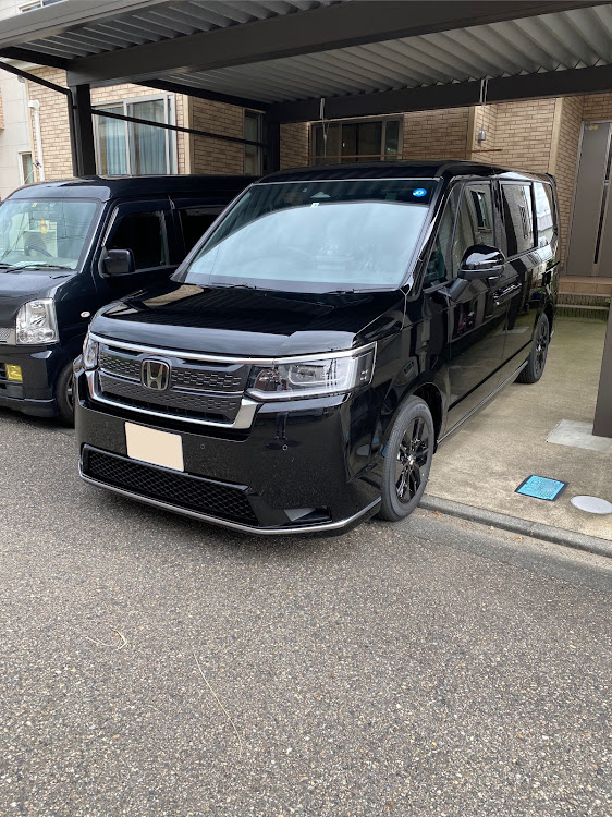 まさとさんが投稿した新型ステップワゴン・新車納車・俺より嫁がいい車・ファミリーカーに関するカスタム事例の投稿画像1枚目