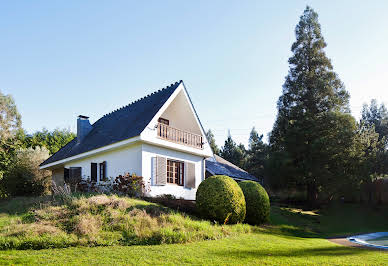 Maison avec piscine 2