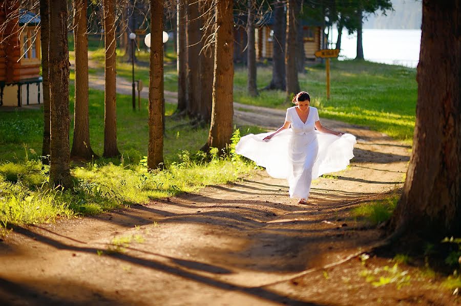 Wedding photographer Evgeniy Vlade (vlade). Photo of 20 December 2012