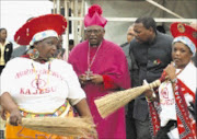 UNITED: Premier Zweli Mkhize and Bishop Mlungisi Dlungwane. Pic.SIYABONGA MOSUNKUTU. 12/07/2009. © Sowetan.