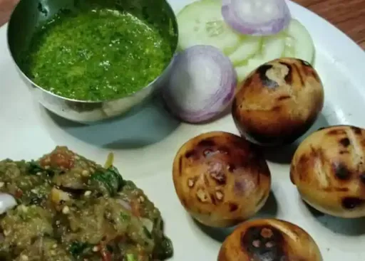 Sattu Litti Chokha