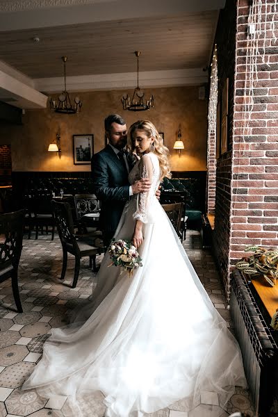 Fotógrafo de casamento Ulyana Yurchenko (ulli). Foto de 28 de fevereiro 2020