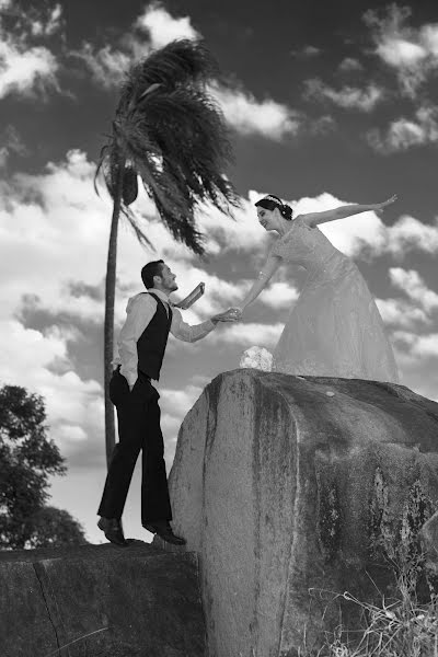 Fotografo di matrimoni Volney Henrique Rodrigues (volneyhenrique2). Foto del 10 giugno 2016