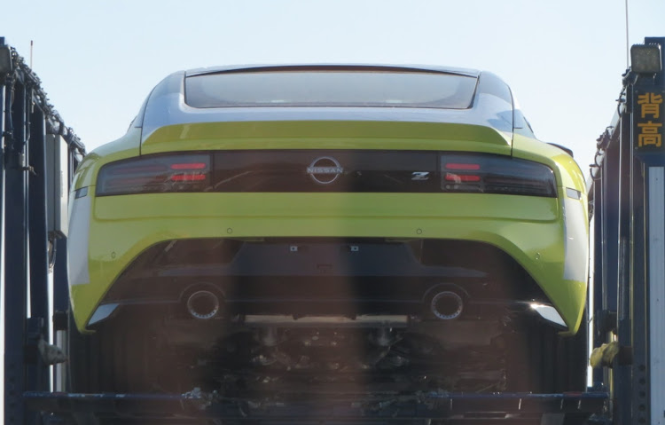 フェアレディZのz project japan・洗車・コレクション・RZ34・Z33に関するカスタム事例の投稿画像4枚目