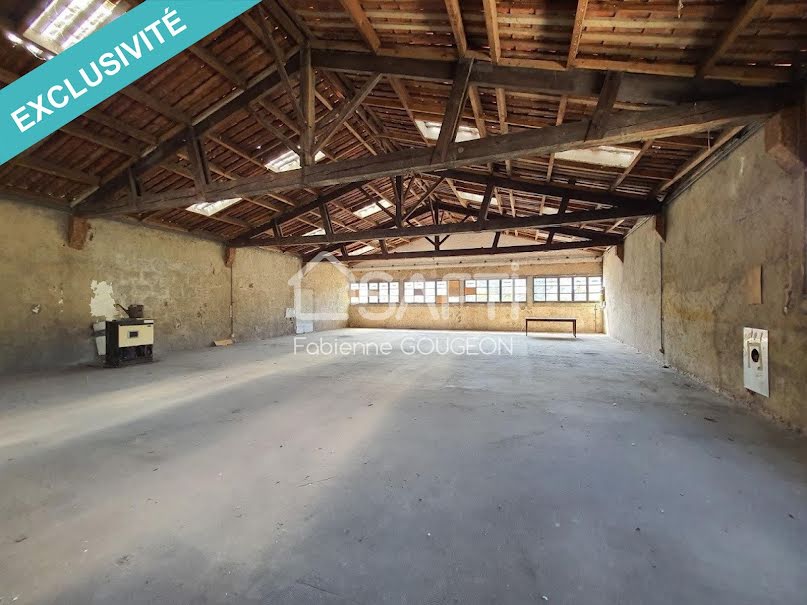 Vente maison  320 m² à Angouleme (16000), 203 000 €