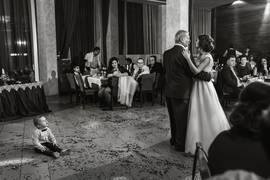 婚禮攝影師Aleksandr Usov（alexanderusov）。2017 2月6日的照片