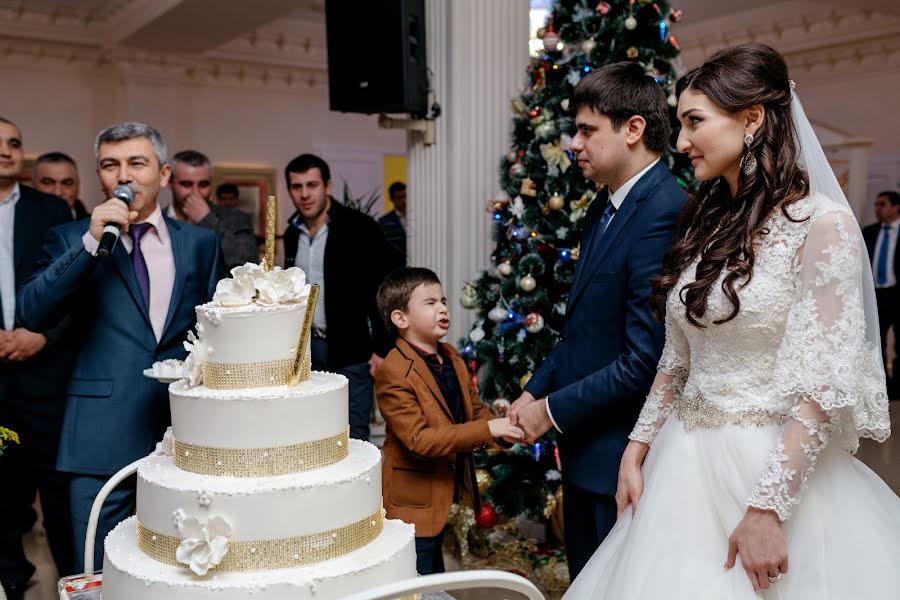 Fotógrafo de casamento Eldar Gurtuev (elguru). Foto de 7 de novembro 2016