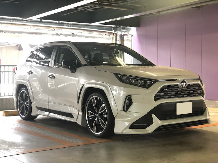 RAV4のDIY・トヨタ・rav4・Kranzeに関するカスタム事例の投稿画像1枚目