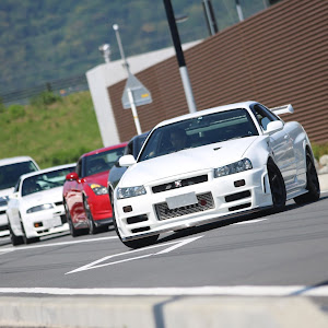 スカイライン GT-R R34