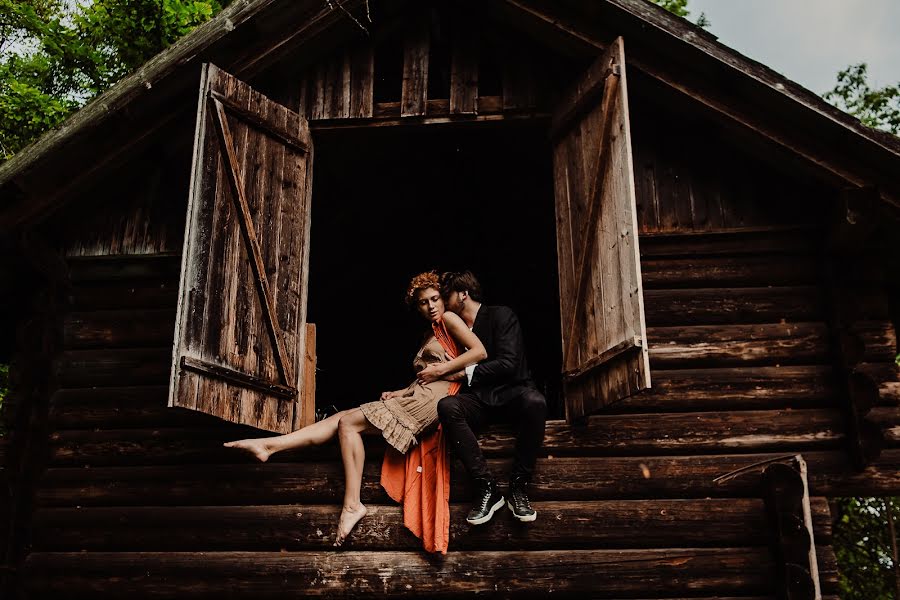 Wedding photographer Khristina Volos (xrystuk). Photo of 10 July 2019