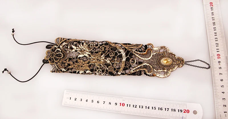 Vintage gouden kanten handschoen