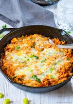 One Pot Buffalo Chicken and Rice Casserole was pinched from <a href="http://www.chefdehome.com/Recipes/465/one-pot-buffalo-chicken-and-rice-casserole" target="_blank">www.chefdehome.com.</a>