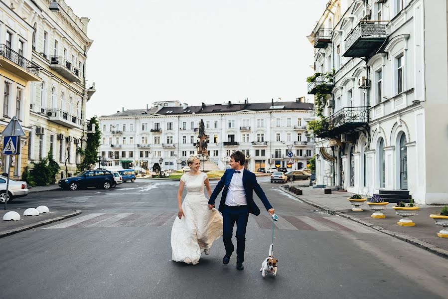 Fotógrafo de casamento Dima Karpenko (dimakarpenko). Foto de 24 de julho 2017