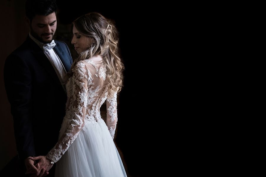 Fotografo di matrimoni Fabrizio Russo (fabriziorusso). Foto del 28 febbraio 2019