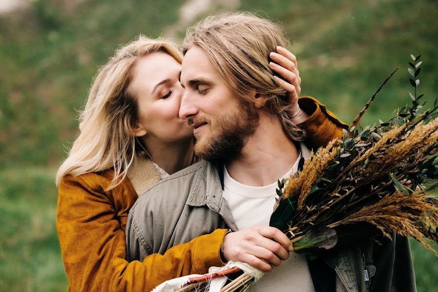 Photographe de mariage Vladimir Zolotarev (89205718778). Photo du 29 mai 2018