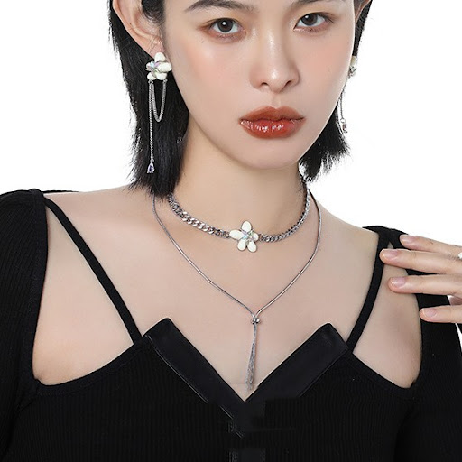 Title 5, Original French Style Cream Resin Flower Neckla...
