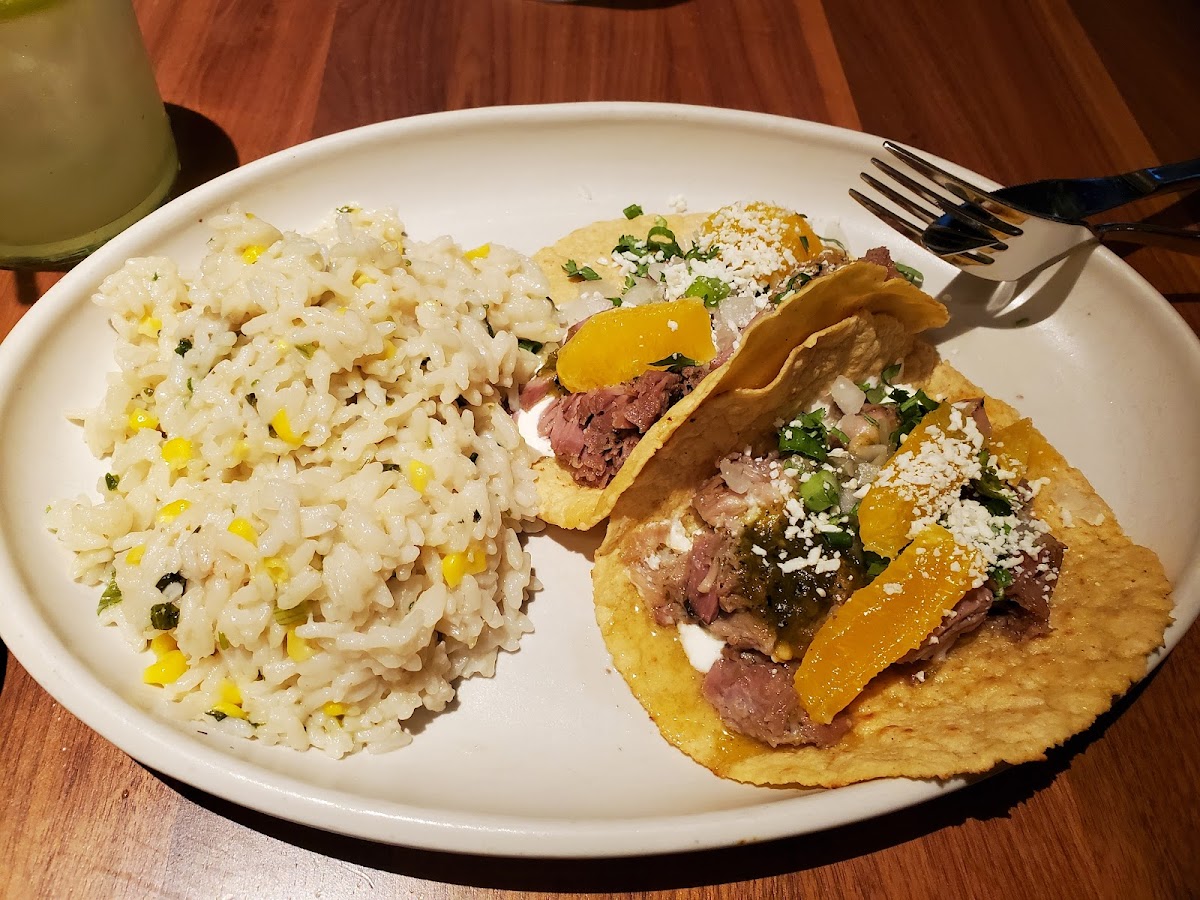 Traditional carnitas tacos