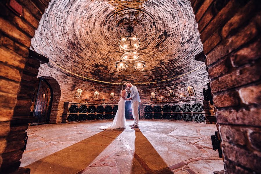 Esküvői fotós Petr Hrubes (harymarwell). Készítés ideje: 2022 augusztus 14.