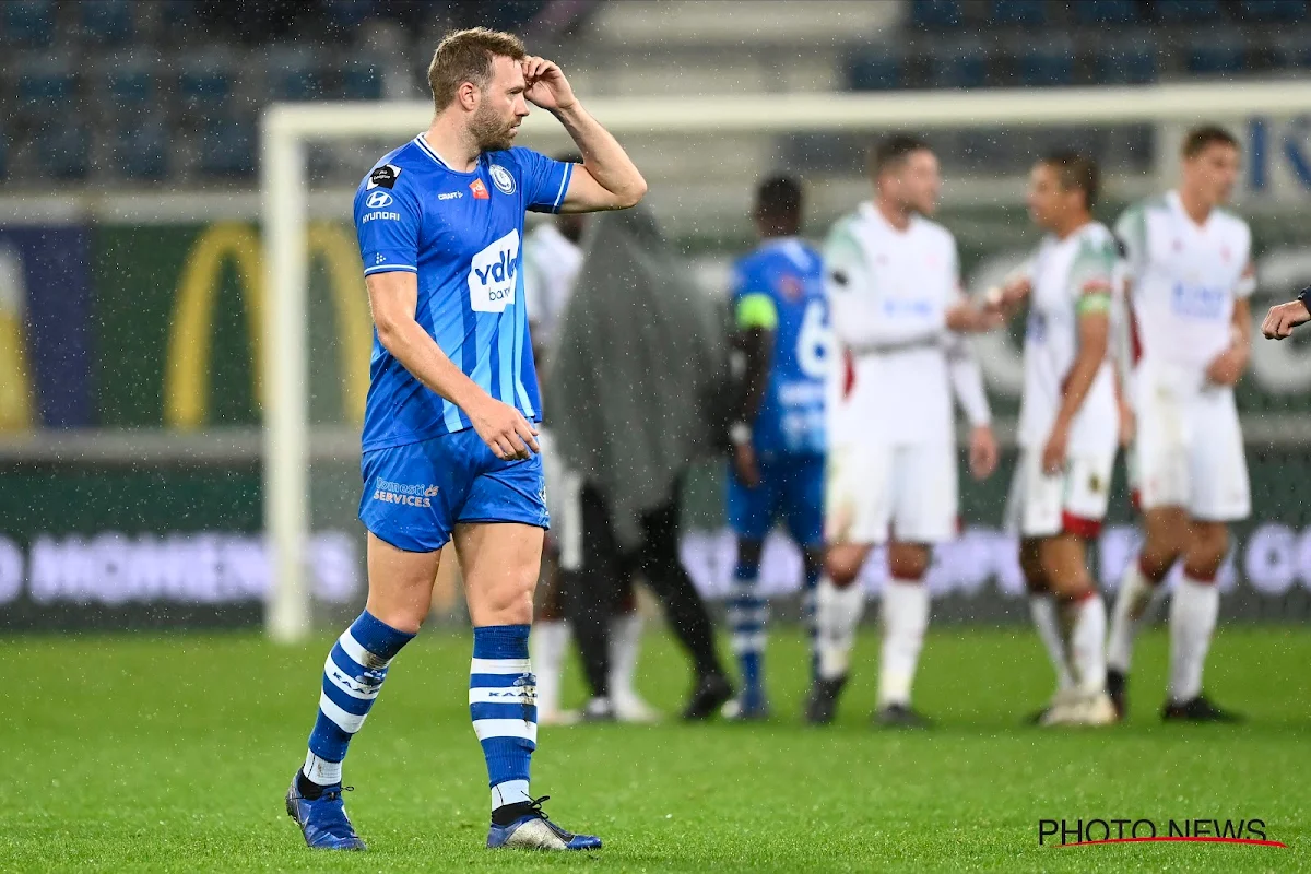 OH Leuven moest match volmaken met tien: "We moesten hem van het veld trekken, ben er oprecht bezorgd over"