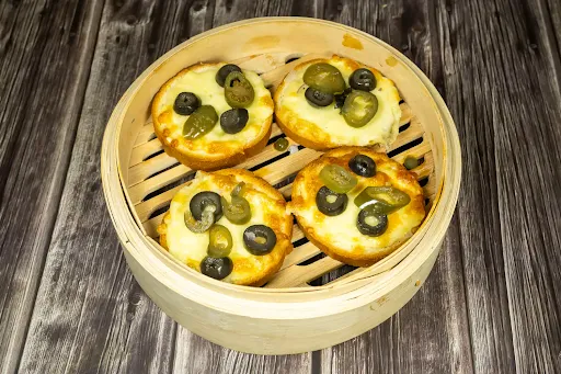 Olive And Jalapeno Garlic Bread