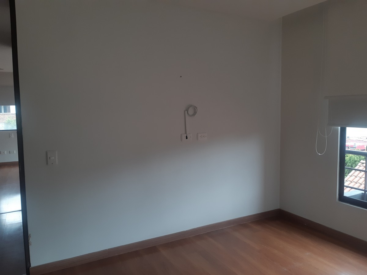 Apartamento En Arriendo - Los Cedros, Bogota