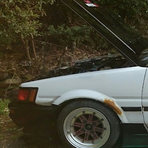 カローラレビン AE86