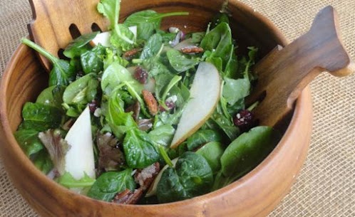 Awesome Maple-Balsamic Blue Cheese Pear Salad