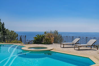 villa à Roquebrune-Cap-Martin (06)