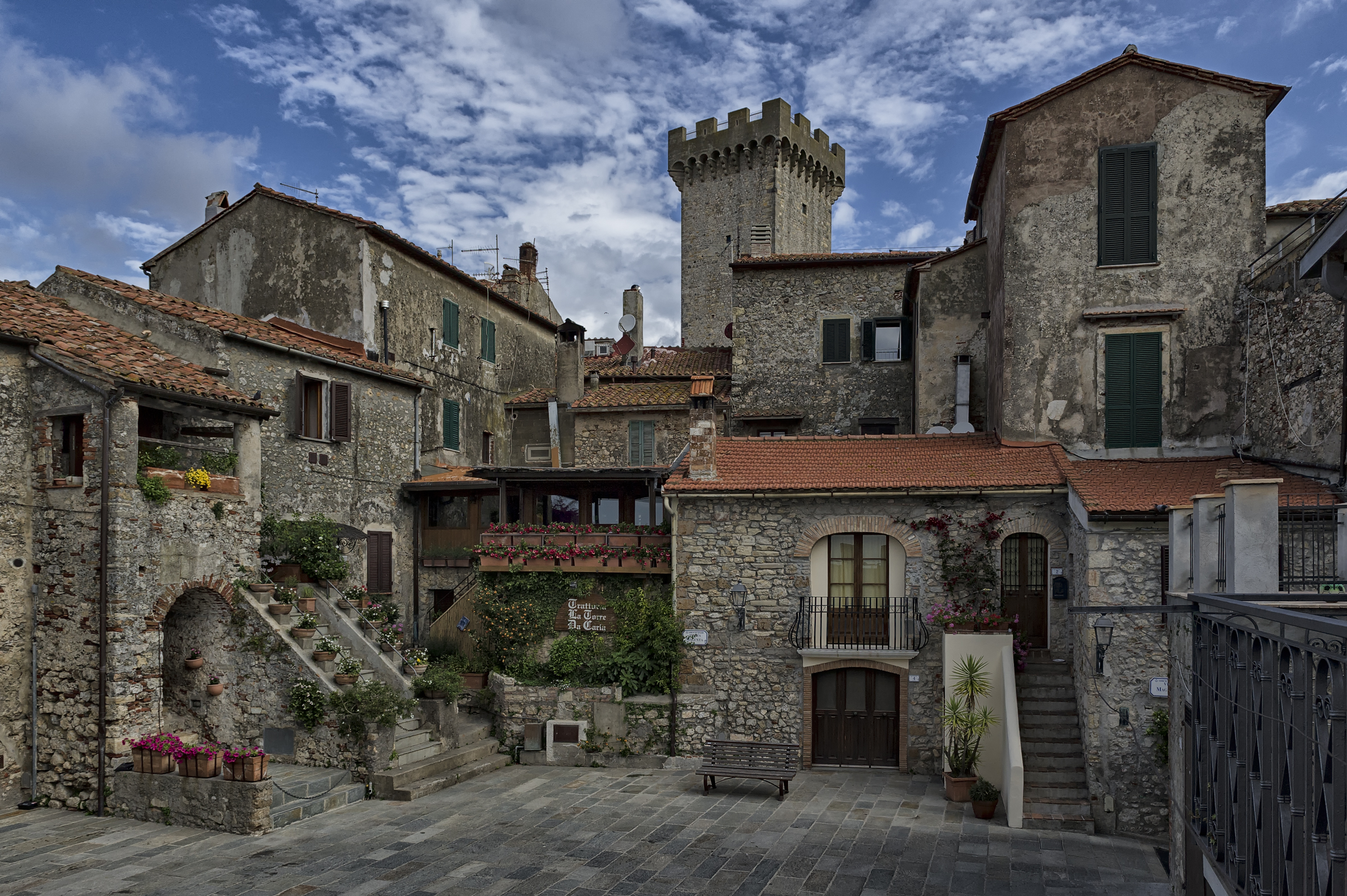 Il cortile di casa di Luca160