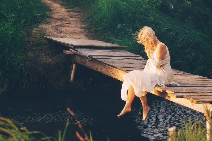 Fotograful de nuntă Tolya Sarkan (sarkan). Fotografia din 17 august 2020