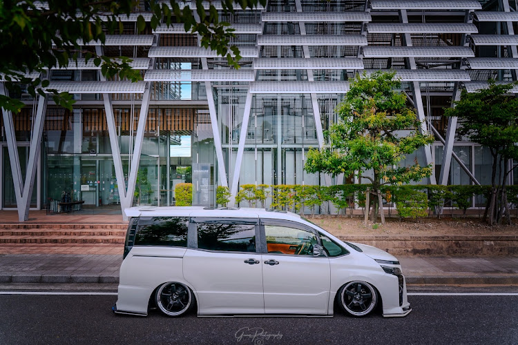 ヴォクシーのソフトピアジャパン・ドリームコア・ソフトピアジャパン ドリーム・コア・岐阜県大垣市・petanco worksに関するカスタム事例の投稿画像3枚目