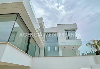 Villa with pool and terrace 3