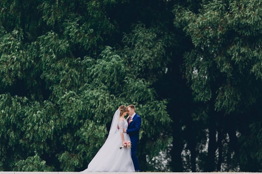 Photographe de mariage Anton Dzobaev (antondzobaev). Photo du 21 février 2017