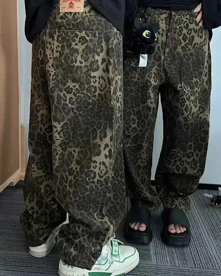 HOUZHOU Tan Leopard Jeans Men Denim Pants Male Oversize W... - 1