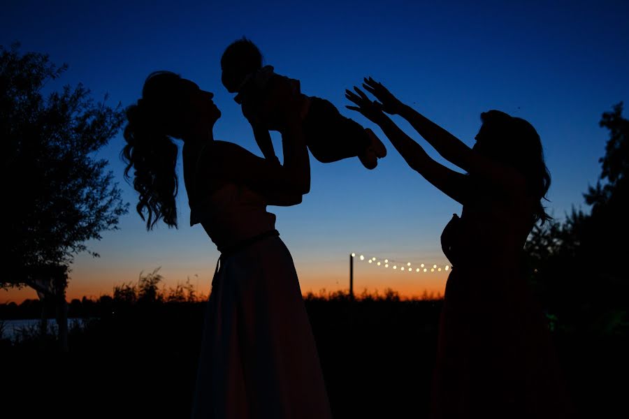 Wedding photographer Magdalena Gheonea (magdagheonea). Photo of 3 August 2020