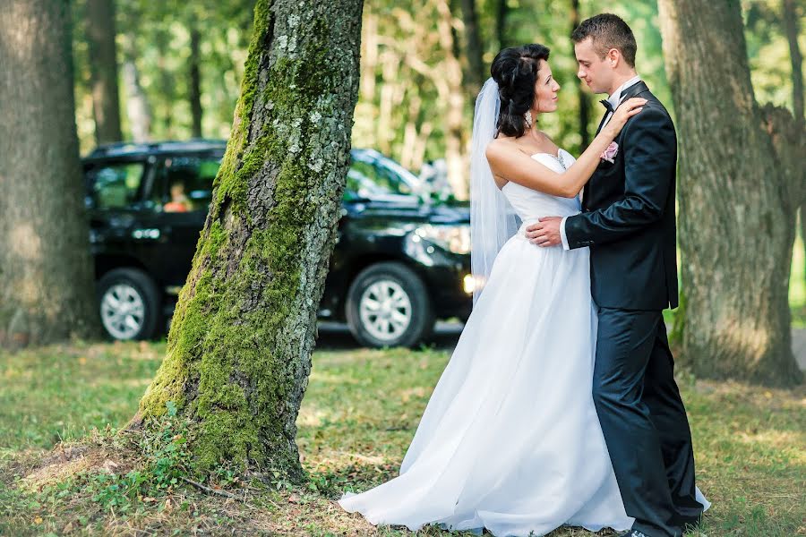 Fotograf ślubny Leonid Ermolovich (fotoermolovich). Zdjęcie z 8 września 2014