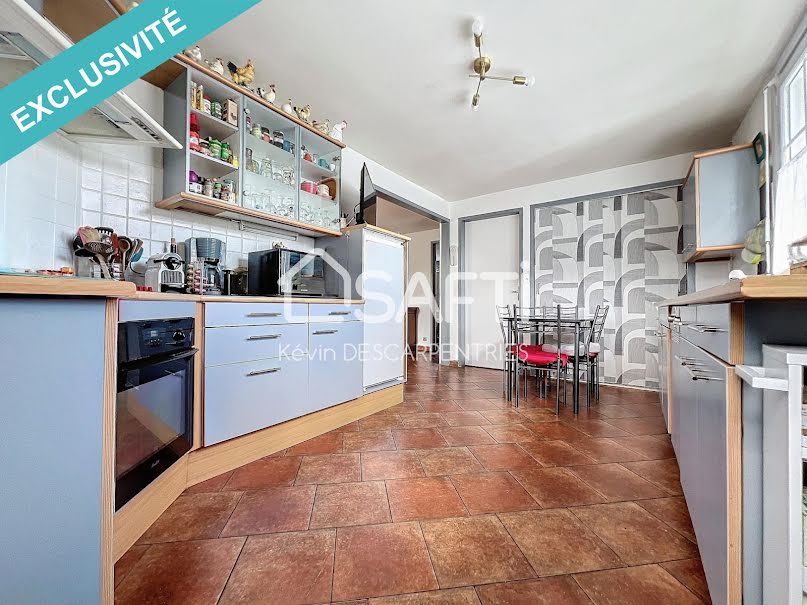 Vente maison 5 pièces 205 m² à Marchiennes (59870), 376 000 €