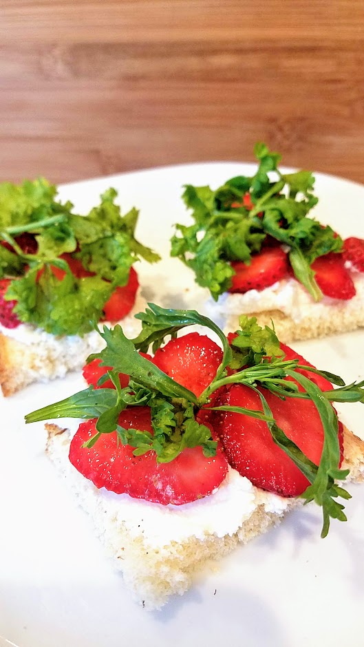 Oregon Strawberries, my recipe for Strawberry Ricotta sandwiches is perfect for a picnic or potluck. Cut them into smaller triangles and serve them as part of a tea party