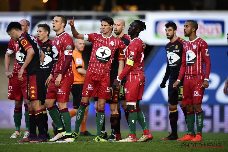 Loopgravenoorlog tussen Zulte Waregem en KV Mechelen levert logisch resultaat op in dolle kerstsfeer