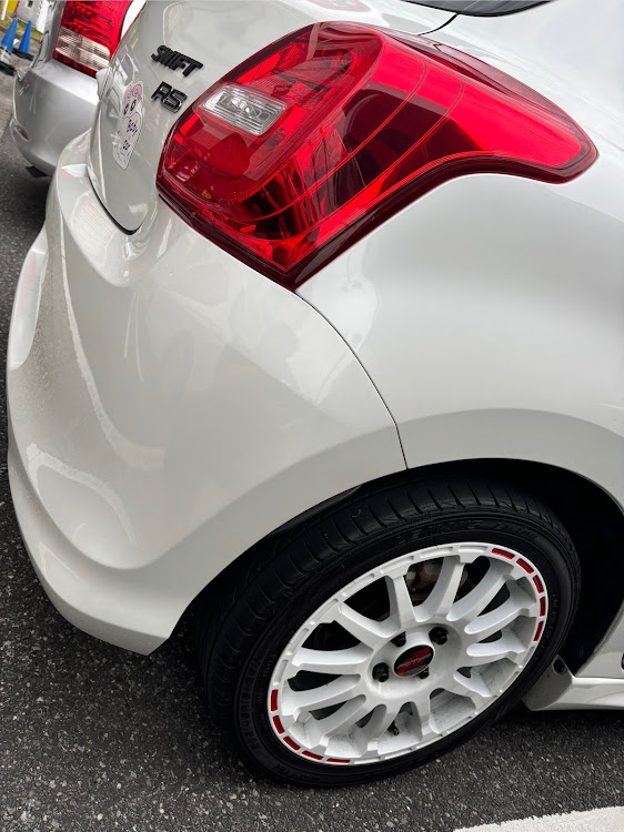 スイフトRSのスイフトRS・素イフト・#スイフトRS・#ZC53S・RMPレーシングに関するカスタム事例の投稿画像3枚目