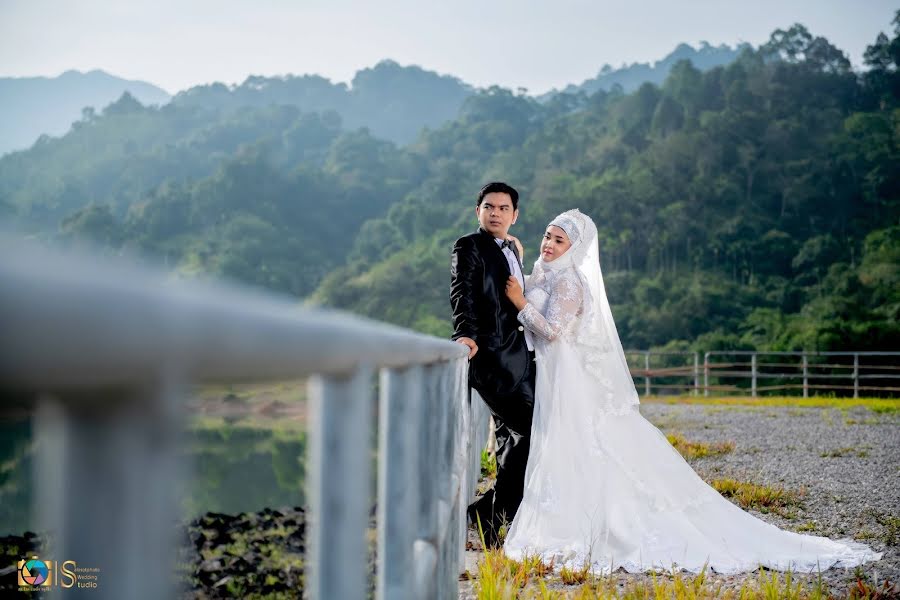 Fotografo di matrimoni Mongkol Srisuk (salasotphoto). Foto del 8 settembre 2020