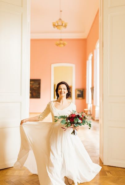 Photographe de mariage Stasya Burnashova (stasyaburnashova). Photo du 3 janvier 2016