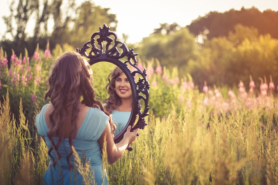 Fotógrafo de bodas Nina Polukhina (danyfornina). Foto del 4 de agosto 2015