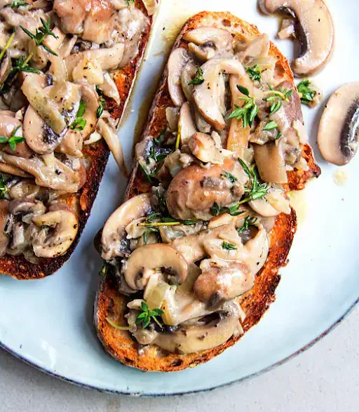 Mushroom, Corn & Cheesy Garlic Bread