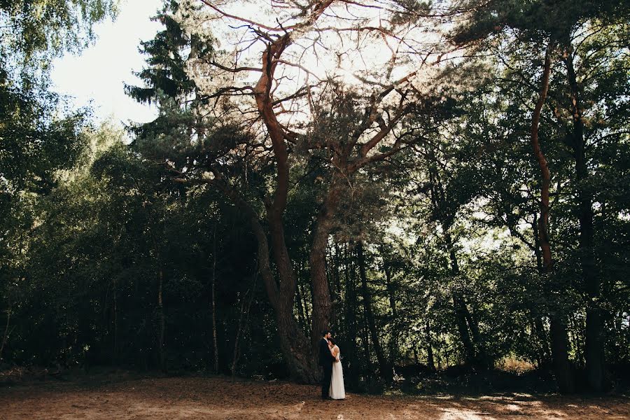 Fotografo di matrimoni Marie Filonenko (brushandfeathers). Foto del 8 luglio 2019