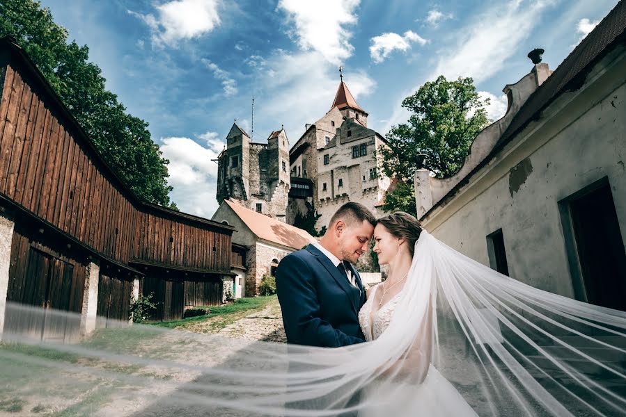 Fotógrafo de bodas Petr Hrubes (harymarwell). Foto del 29 de septiembre 2023