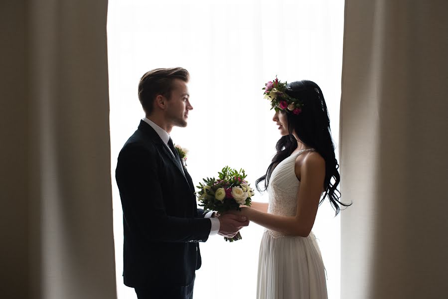 Wedding photographer Aleksandr Karpovich (karpovich). Photo of 6 April 2015