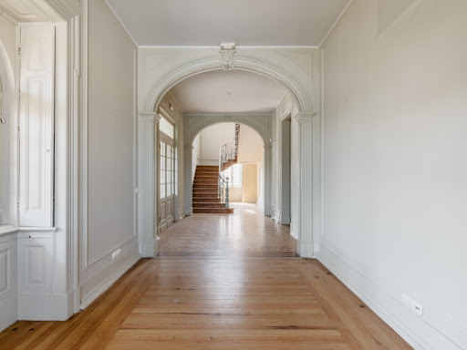 Maison avec piscine et terrasse 4