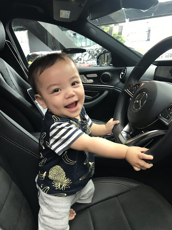 ジムニーのタイヤ・パンク修理・入ってて良かった、ＪＡＦ・メルセデスベンツ・運転席に関するカスタム事例の投稿画像4枚目