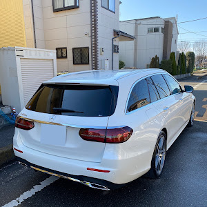 Eクラス ステーションワゴン S213